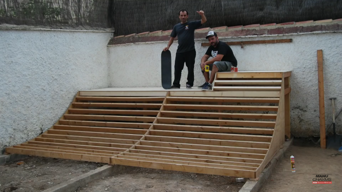 skate mini ramp 16.png (3.44 MiB) Visto 9899 veces - Tema: Recopilación de planos de mini ramp y estructuras skate mini ramp 16.png Recopilación de planos de mini ramp y estructuras